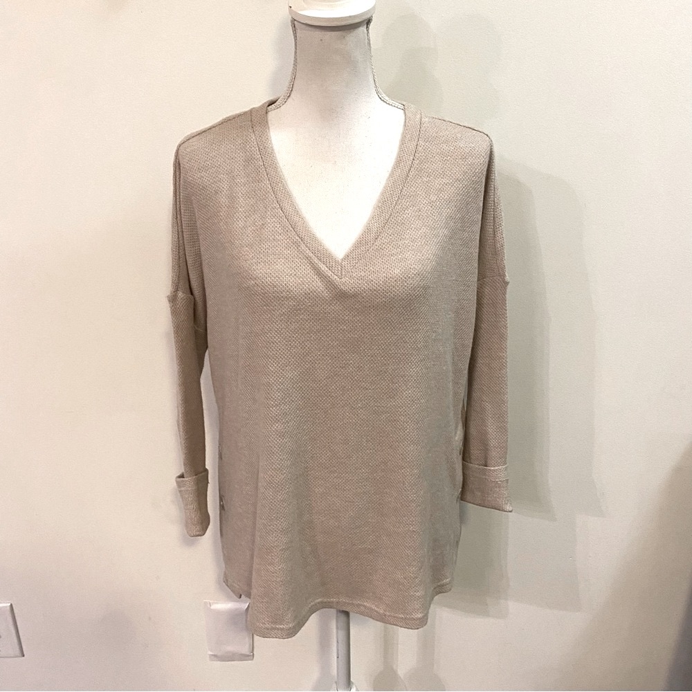 Tribal Women’s V Neck Sweater Size Medium New With Tags